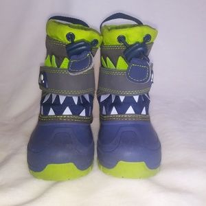Kid's Snow Boots---Toddler Size 5---Cat & Jack